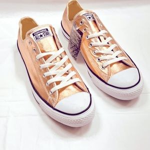 😁SOLD😁 Converse Men’s Metallic Rose Gold Sneakers Sz 11.5
